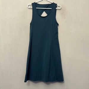 COPY - We Wander teal sports dress with shorts and cut out back Size XS NWT
